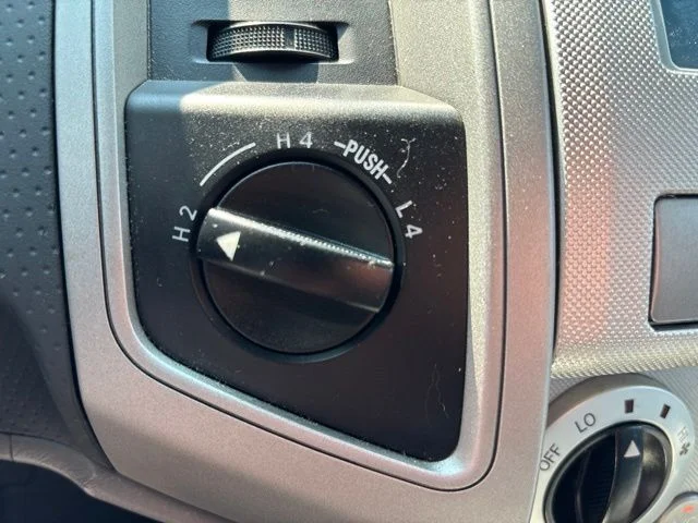 Used 2007  Toyota Base image 17
