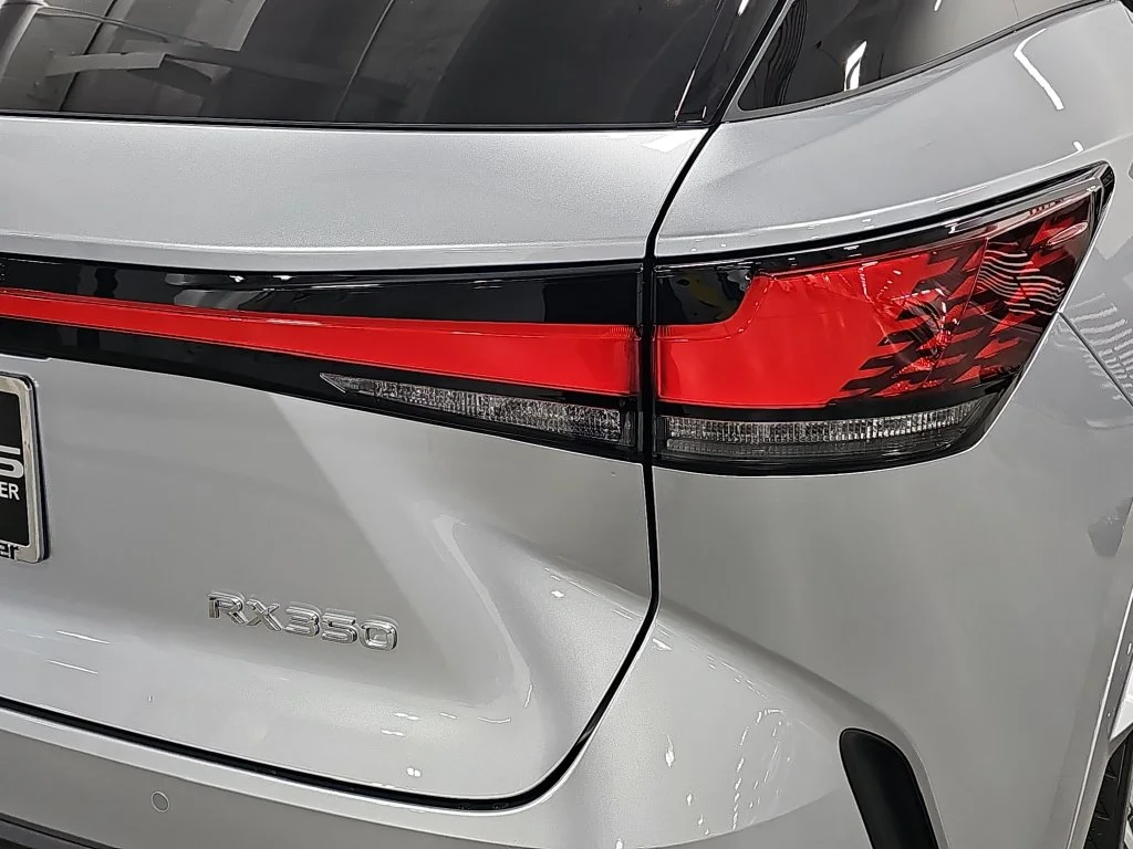 New 2026 Iridium Lexus PREMIUM PLUS image 32