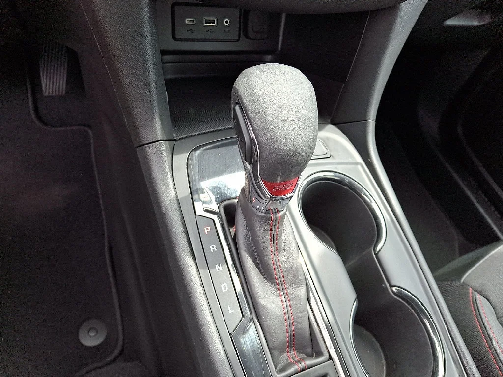 Certified Used 2022 Summit White Chevrolet RS image 23