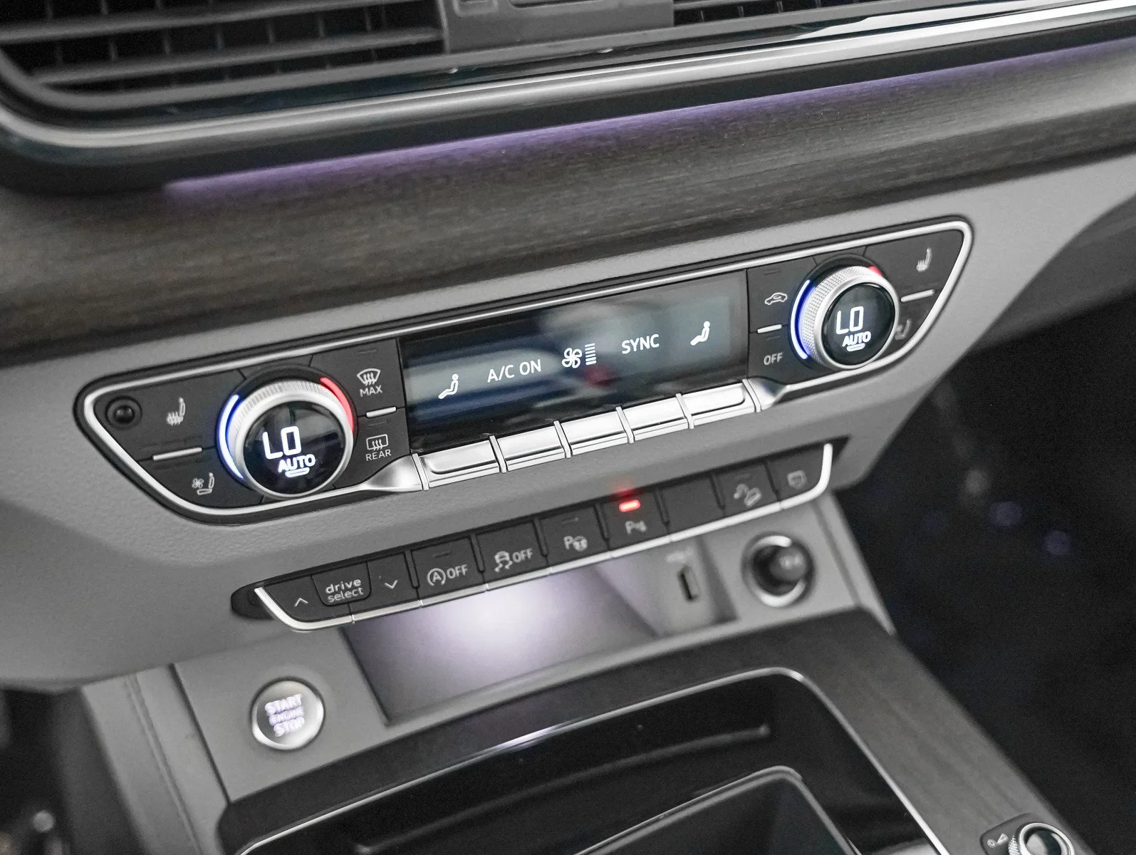 Used 2023 Daytona Gray Pearl Effect Audi S line Prestige image 19