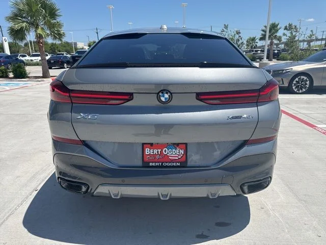 New 2027 Skyscraper Grey Metallic BMW xDrive40i image 5