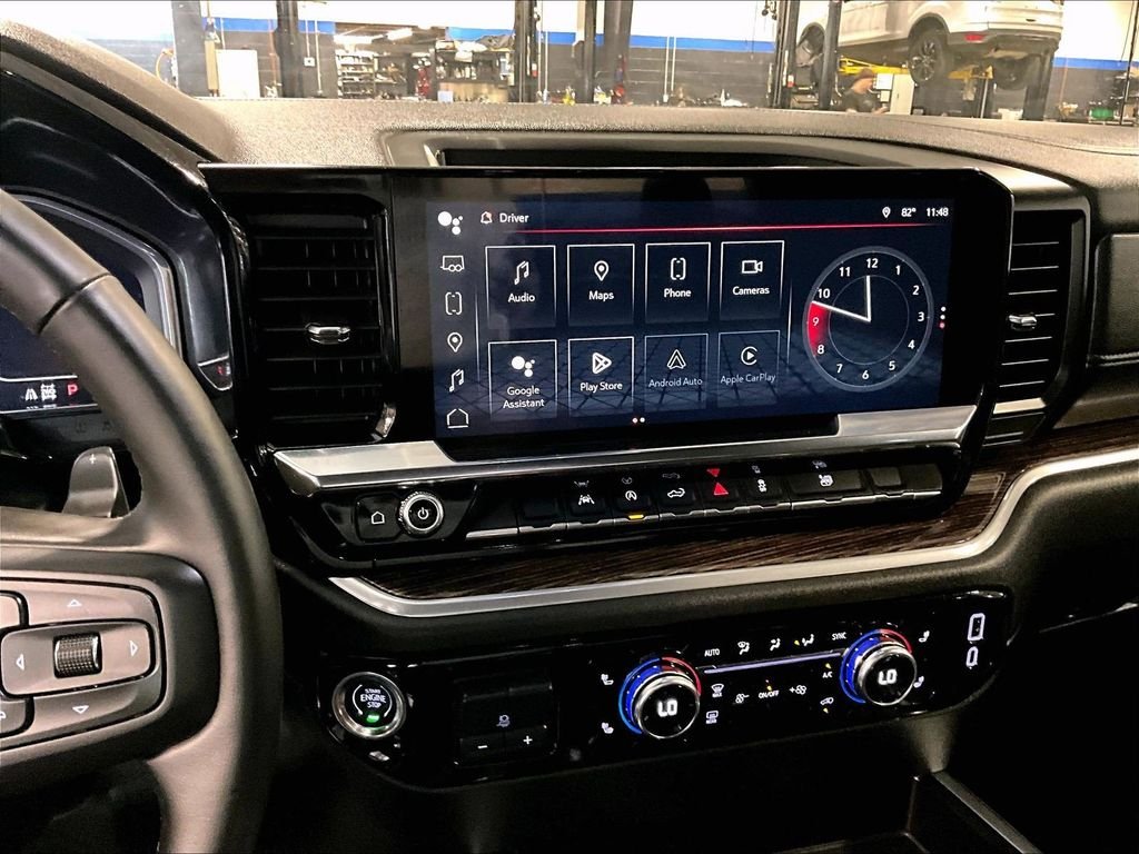 Used 2025 Black GMC Elevation image 18