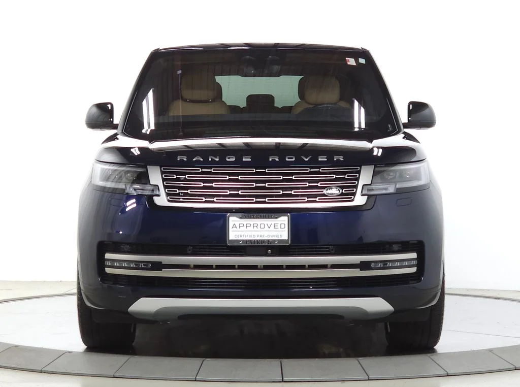 Certified Used 2023 Portofino Blue Metallic Land Rover SE image 11