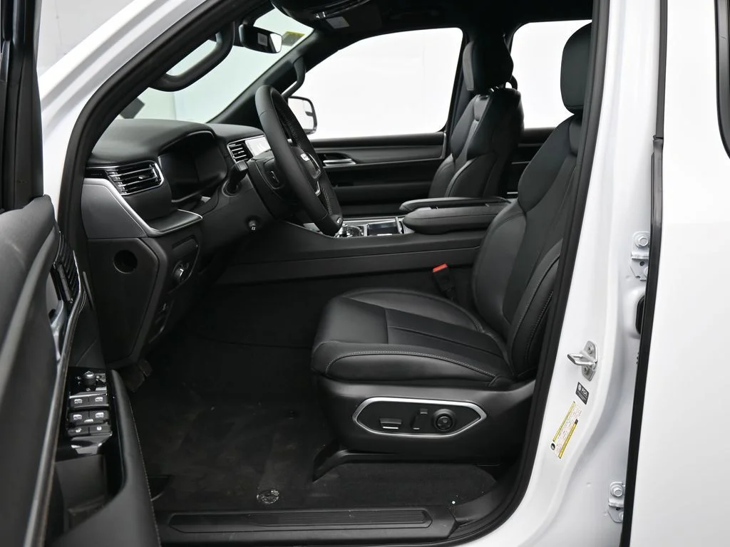 New 2026 Bright White Clearcoat Jeep Limited Altitude image 11