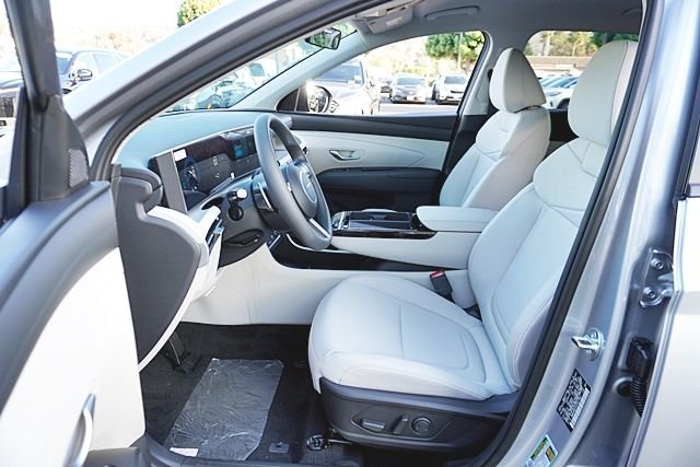 New 2026 Silver Hyundai SEL image 18