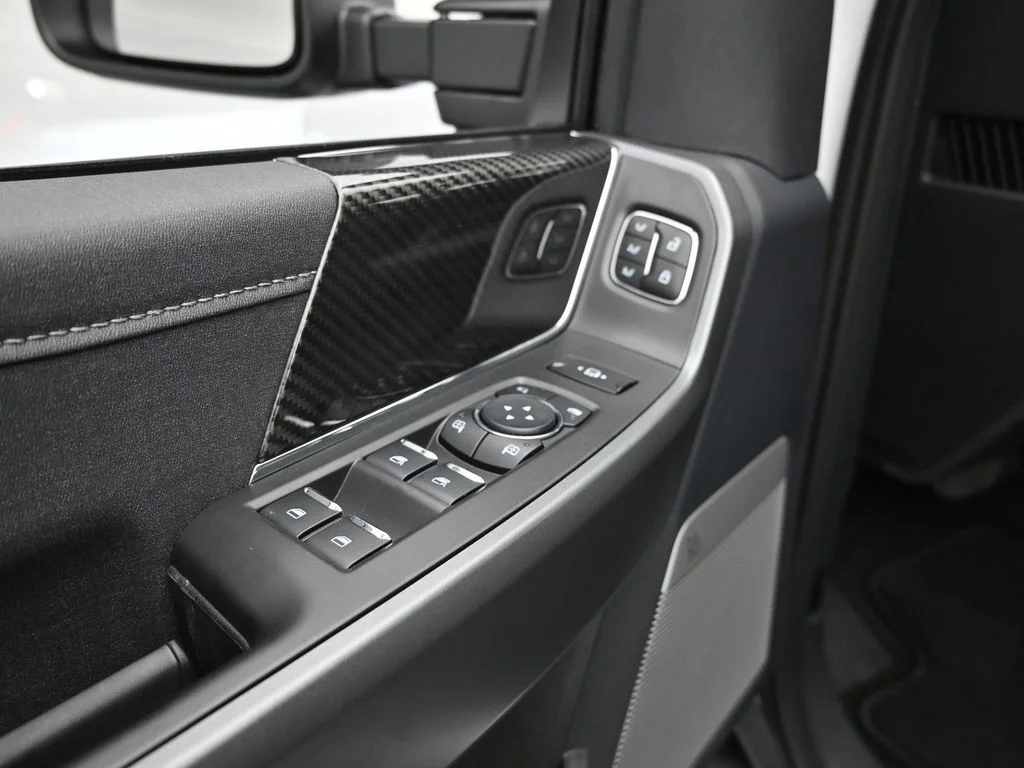 New 2026 Oxford White Ford Lariat image 10