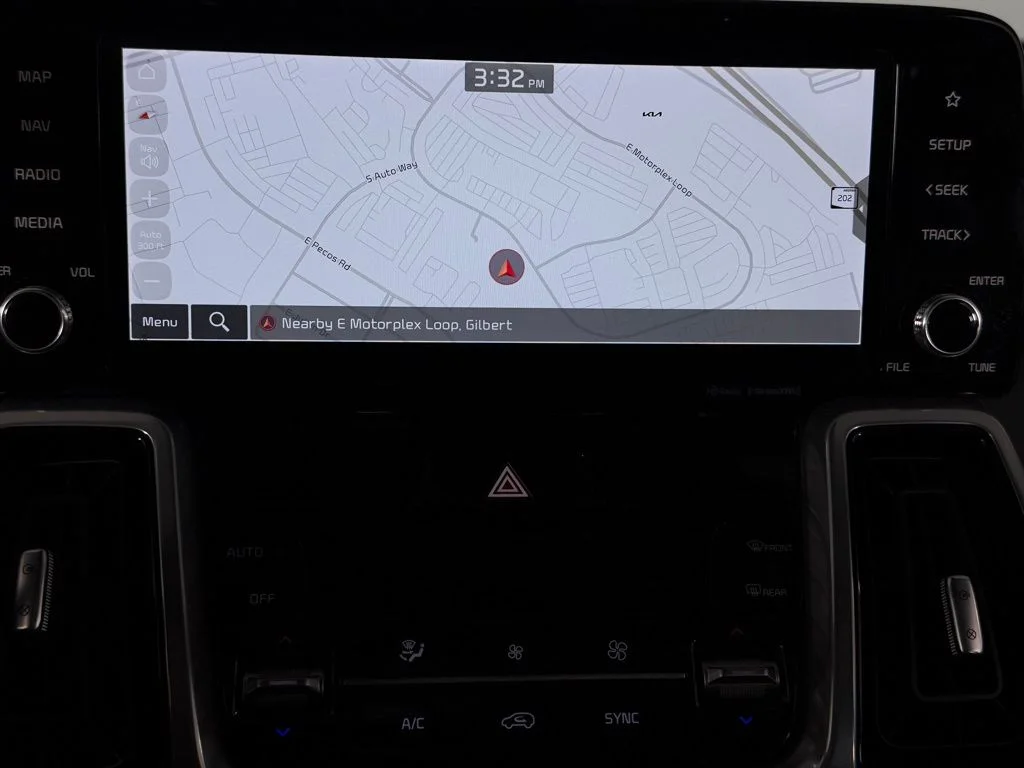 Certified Used 2023 Gray Kia SX image 18