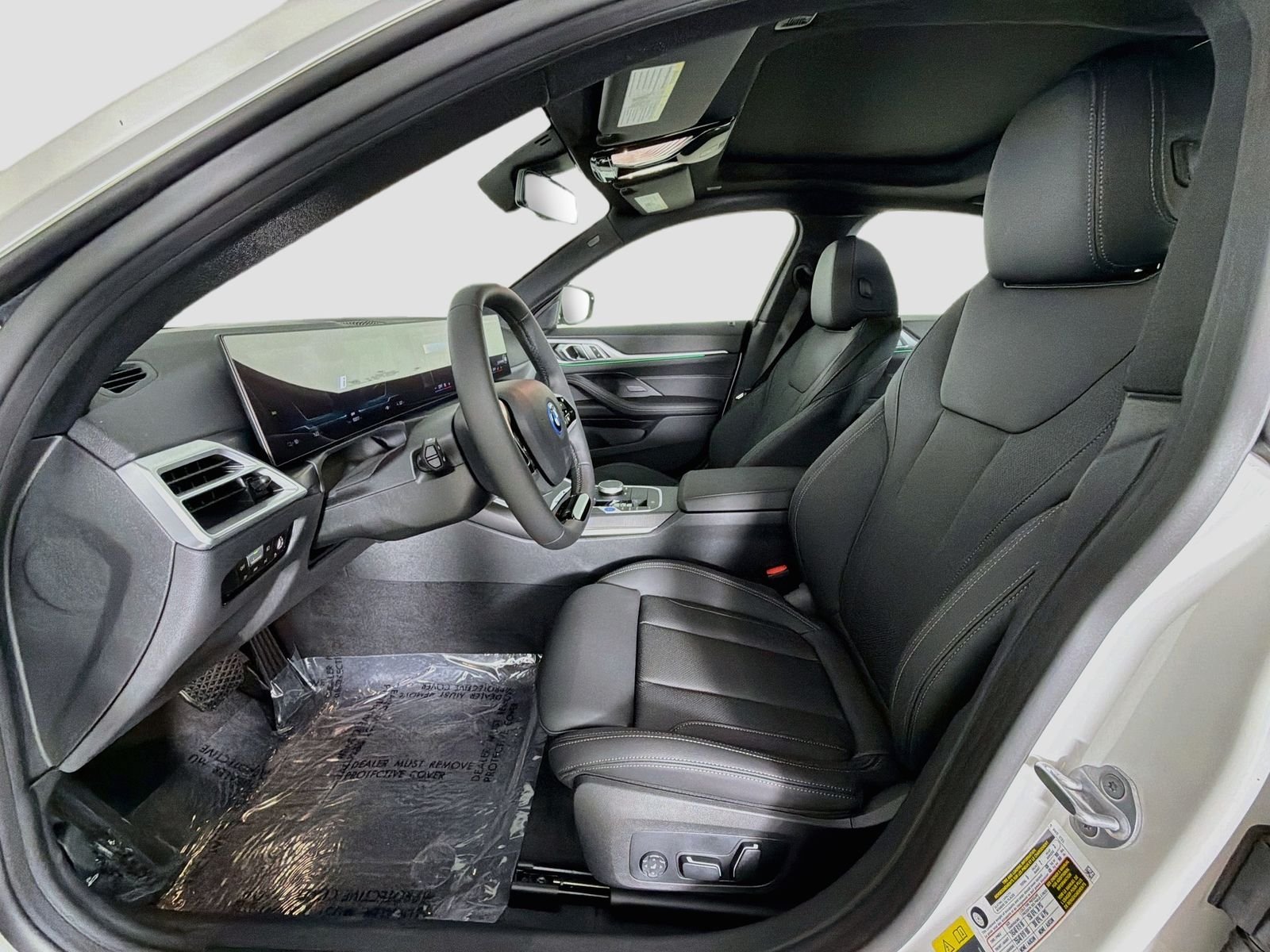 New 2026 Alpine White BMW eDrive40 image 21