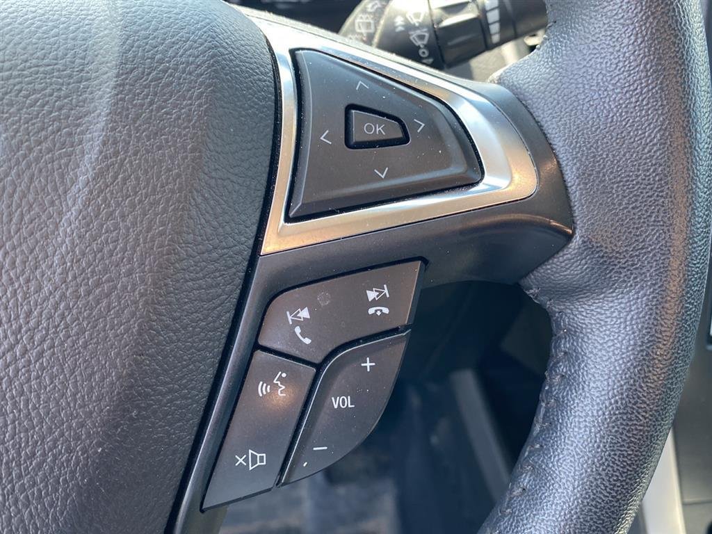 Used 2023 Oxford White Ford SEL image 14