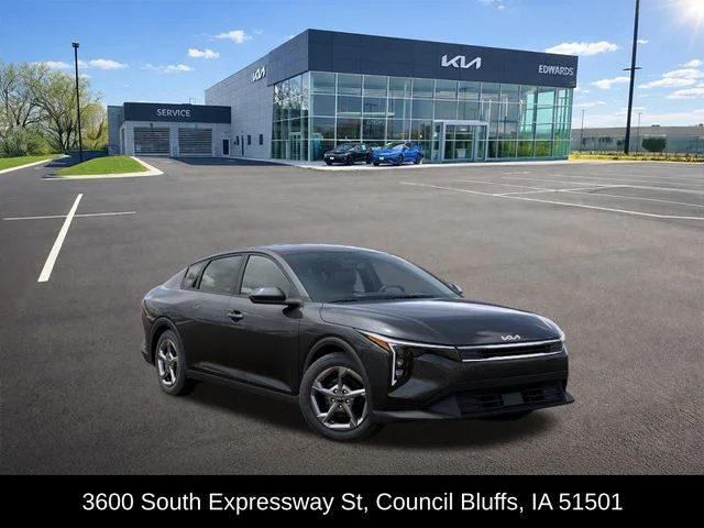 Used 2026 Gray Kia LXS image 9