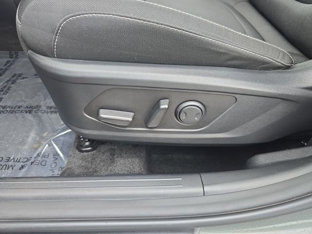 Used 2022 Gray Hyundai SEL Convenience image 12