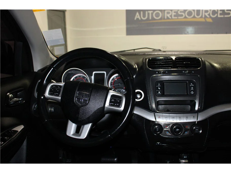 Used 2018 Vice White Dodge SE image 15