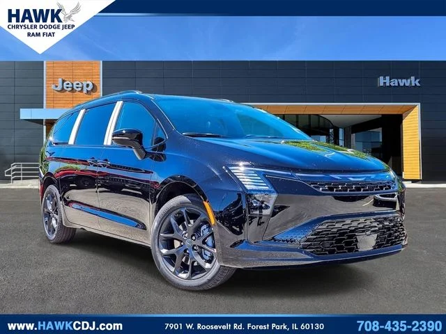 2027 Chrysler Pacifica Limited AWD's photo