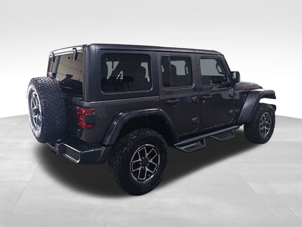 Used 2024 Gray Jeep Rubicon image 6