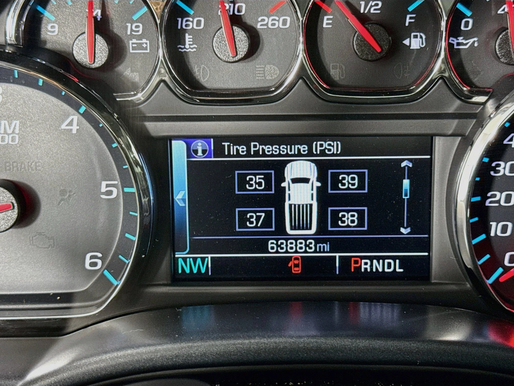 Used 2018 BLACK Chevrolet LT image 14