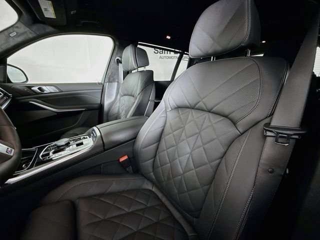 New 2027 Dravit Grey Metallic BMW xDrive40i image 22
