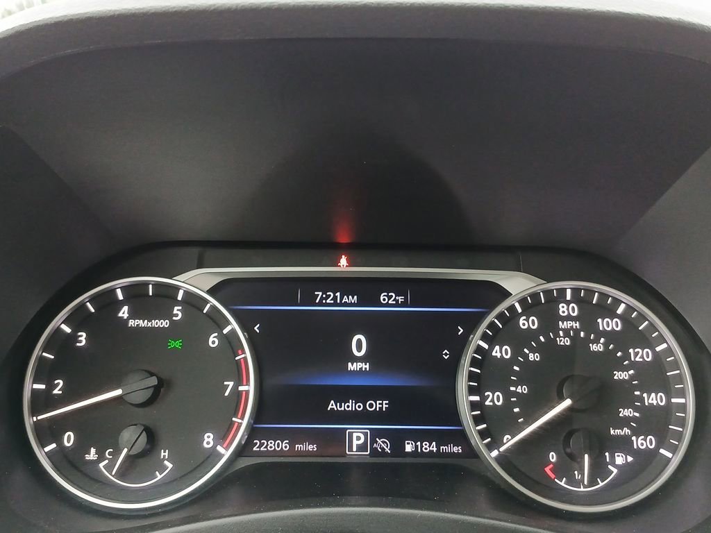 2025 Nissan Sentra SR - Photo 11