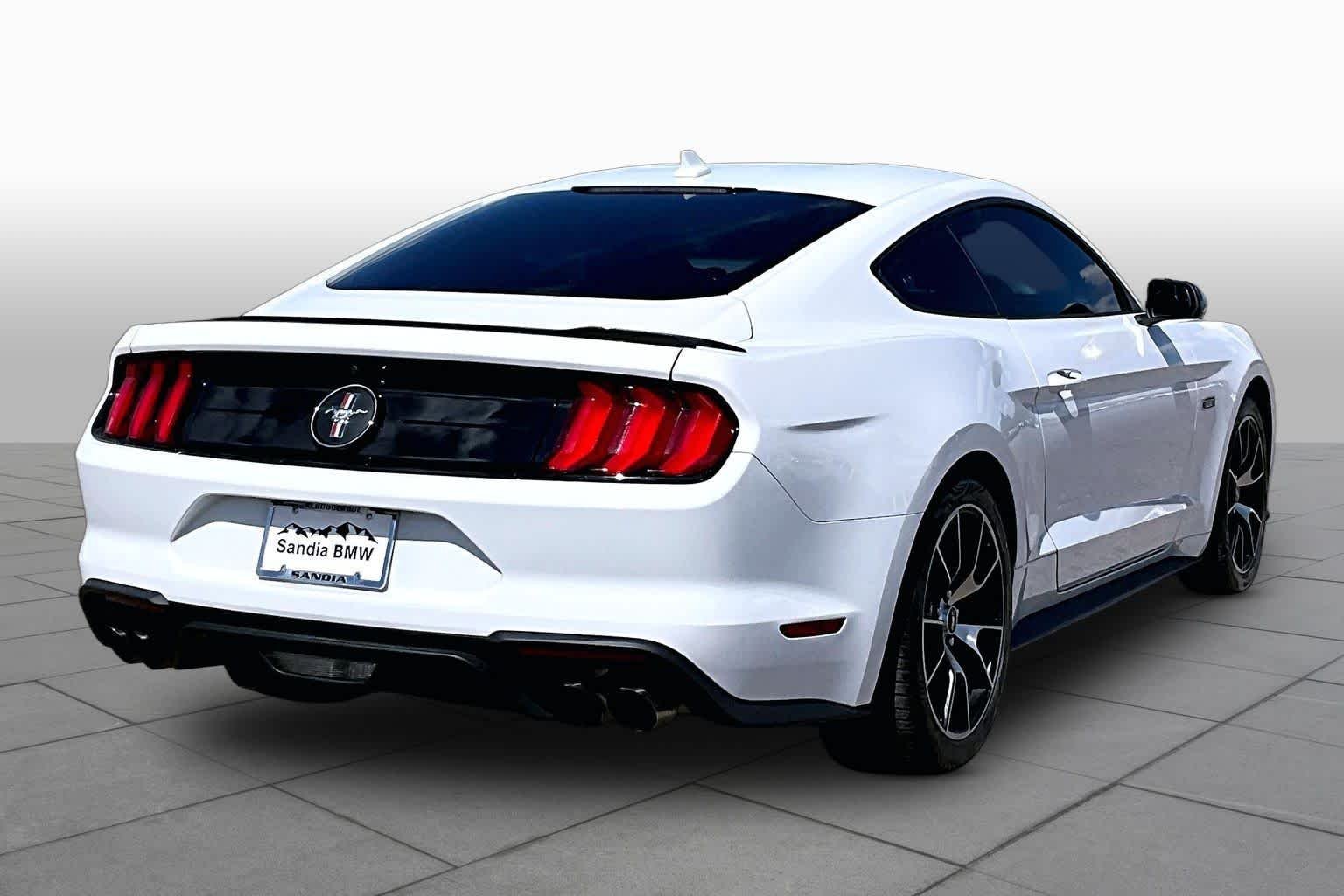 Used 2020 Oxford White Ford EcoBoost image 10