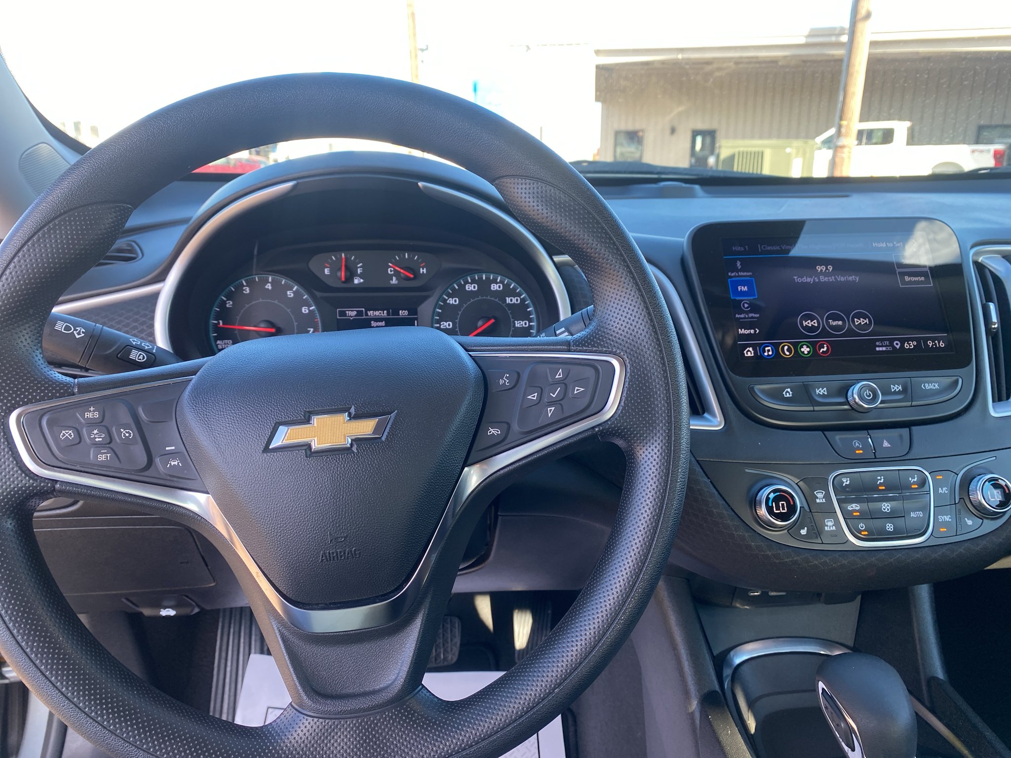 2025 Chevrolet Malibu 1LT - Photo 19