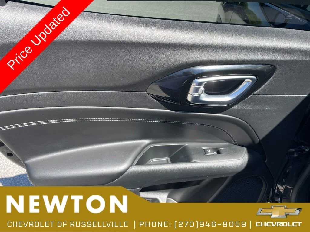 Used 2022 Diamond Black Jeep Latitude image 32