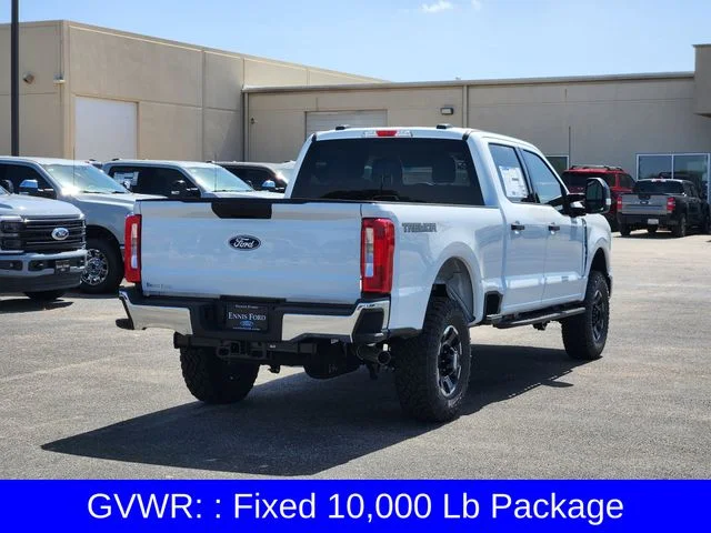 New 2027 Oxford White Ford F-250® XLT image 7