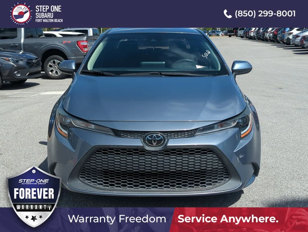 Used 2022  Toyota LE image 10