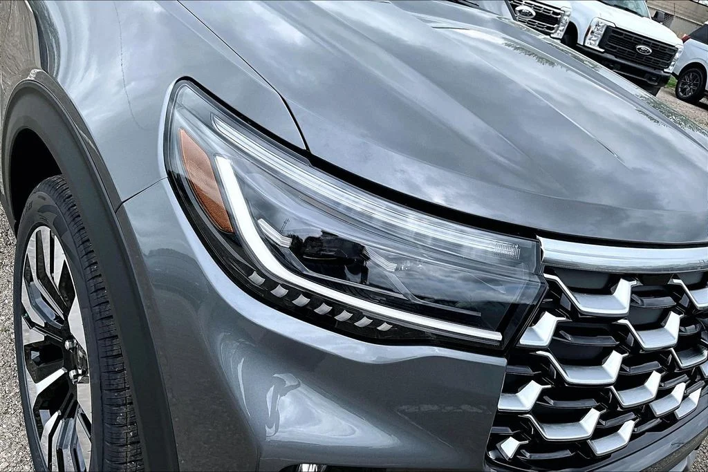 New 2026 Gray Ford Platinum™ image 34