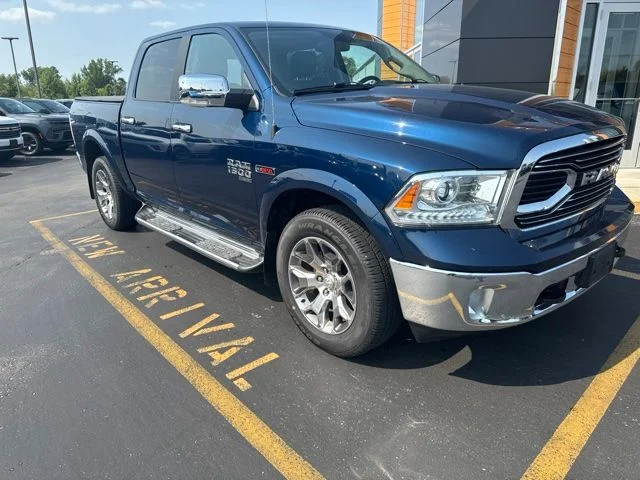 Used 2019 Patriot Blue Pearlcoat Ram Laramie image 2