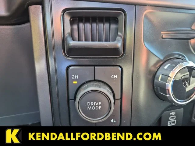 Certified Used 2025 Oxford White Ford XLT image 19