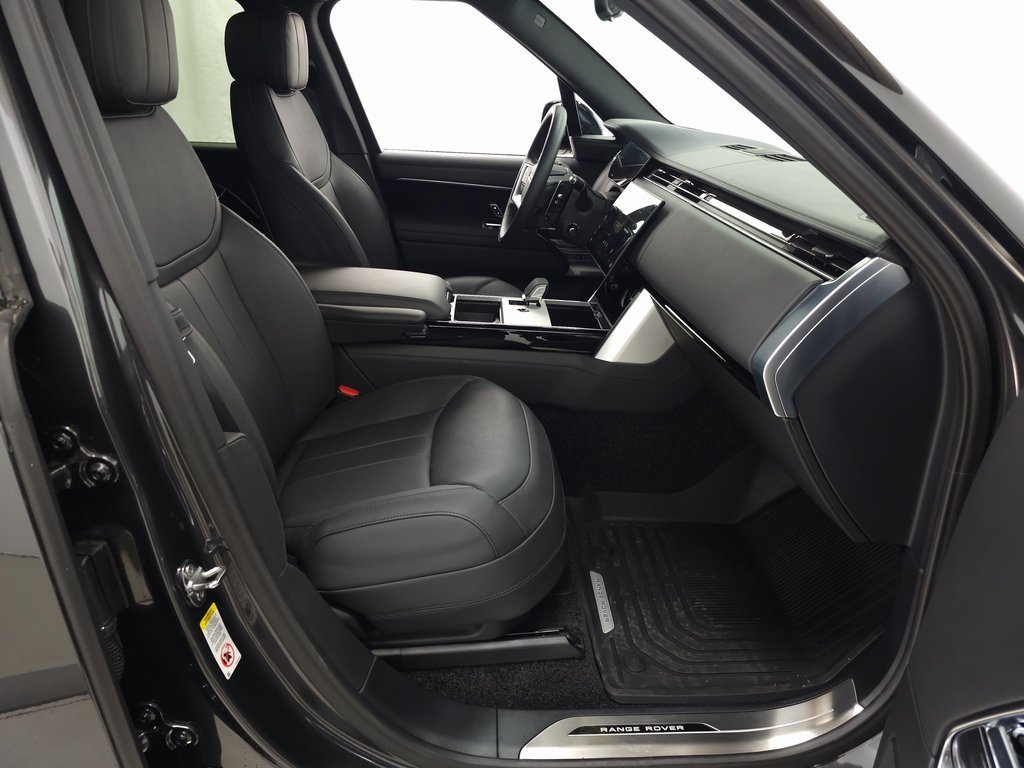 2025 LAND ROVER RANGE ROVER - Image 42