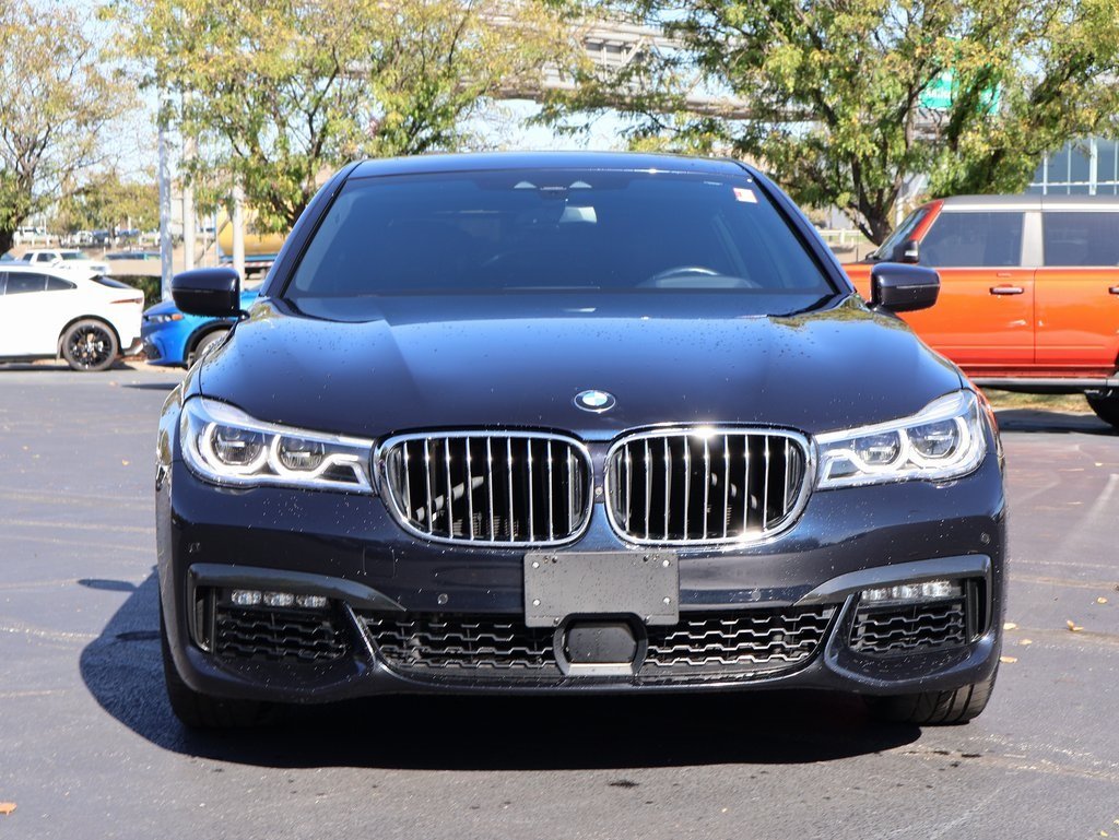 Used 2019 BMW 7 Series 750i with VIN WBA7F2C51KB240453 for sale in Kansas City