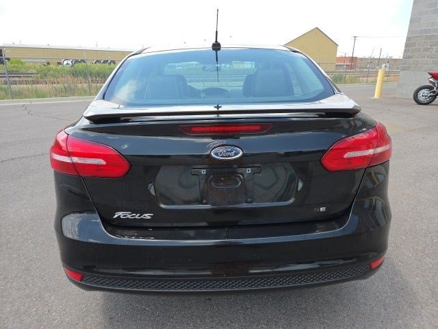 Used 2015 Black Ford SE image 4