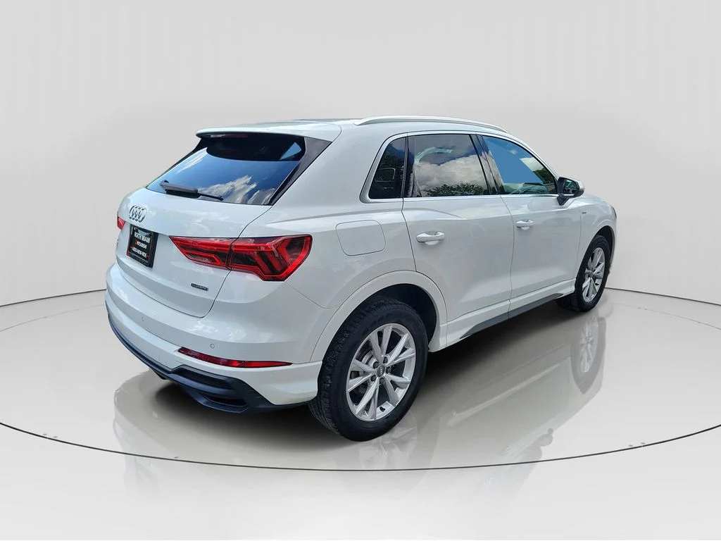 Used 2021 White Audi Premium image 7