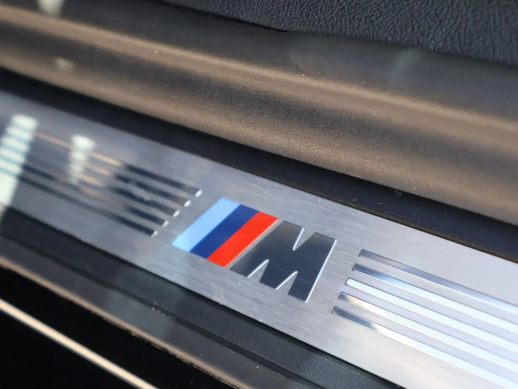 Used 2023 Black BMW 530i image 39