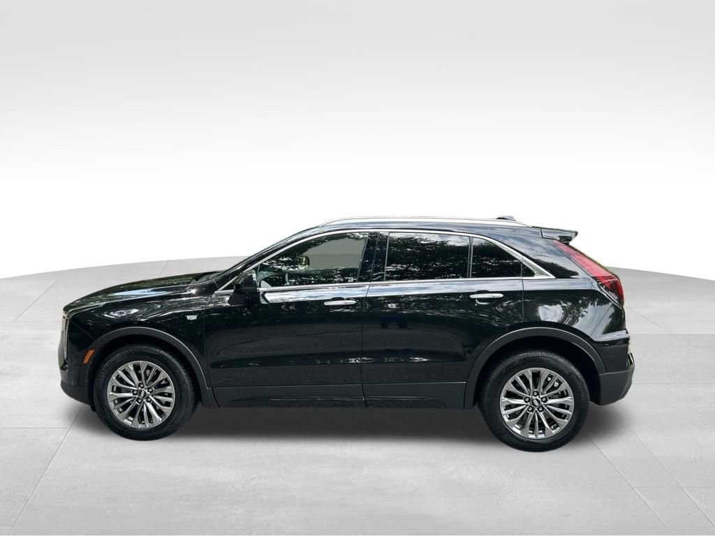 2025 Cadillac XT4 Premium Luxury - Photo 2