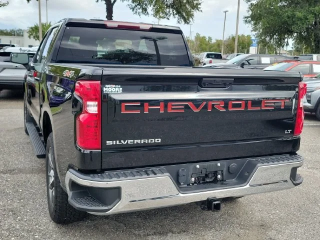 2024 Chevrolet Silverado 1500 LT - Photo 11
