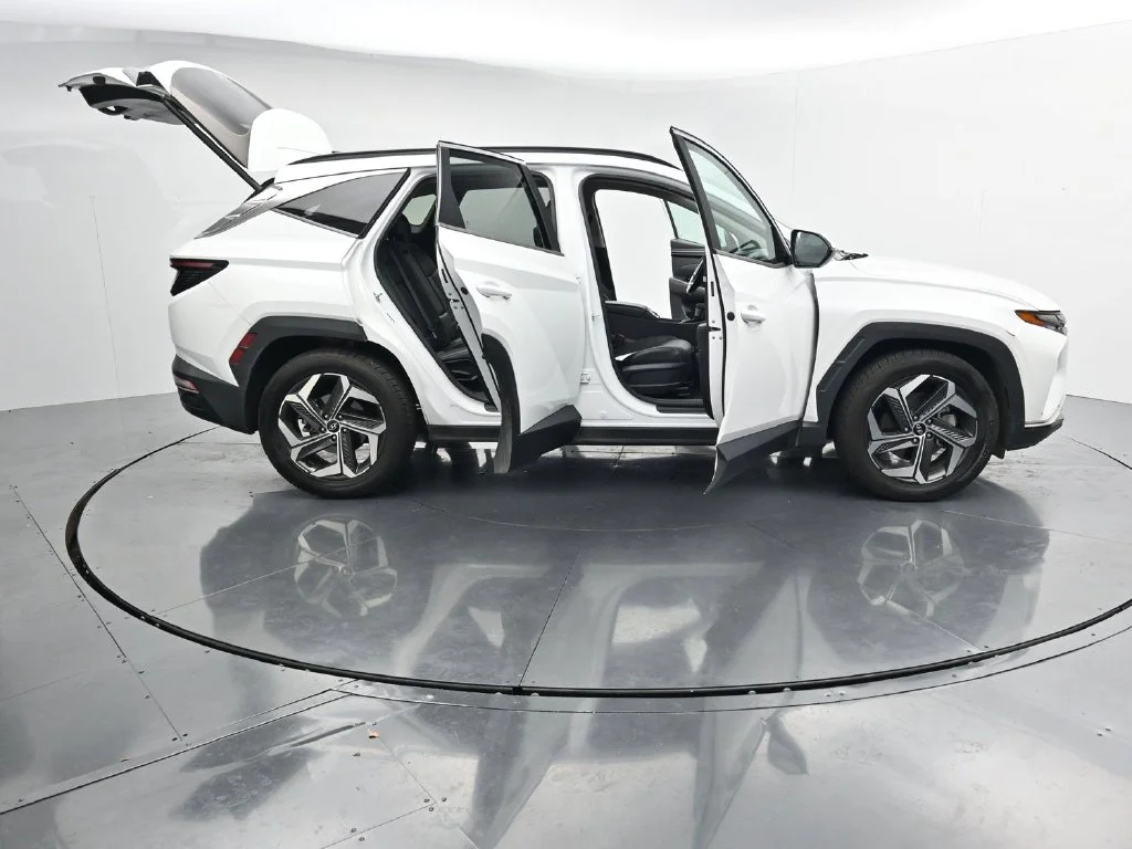 Used 2022 Gray Hyundai SEL image 26