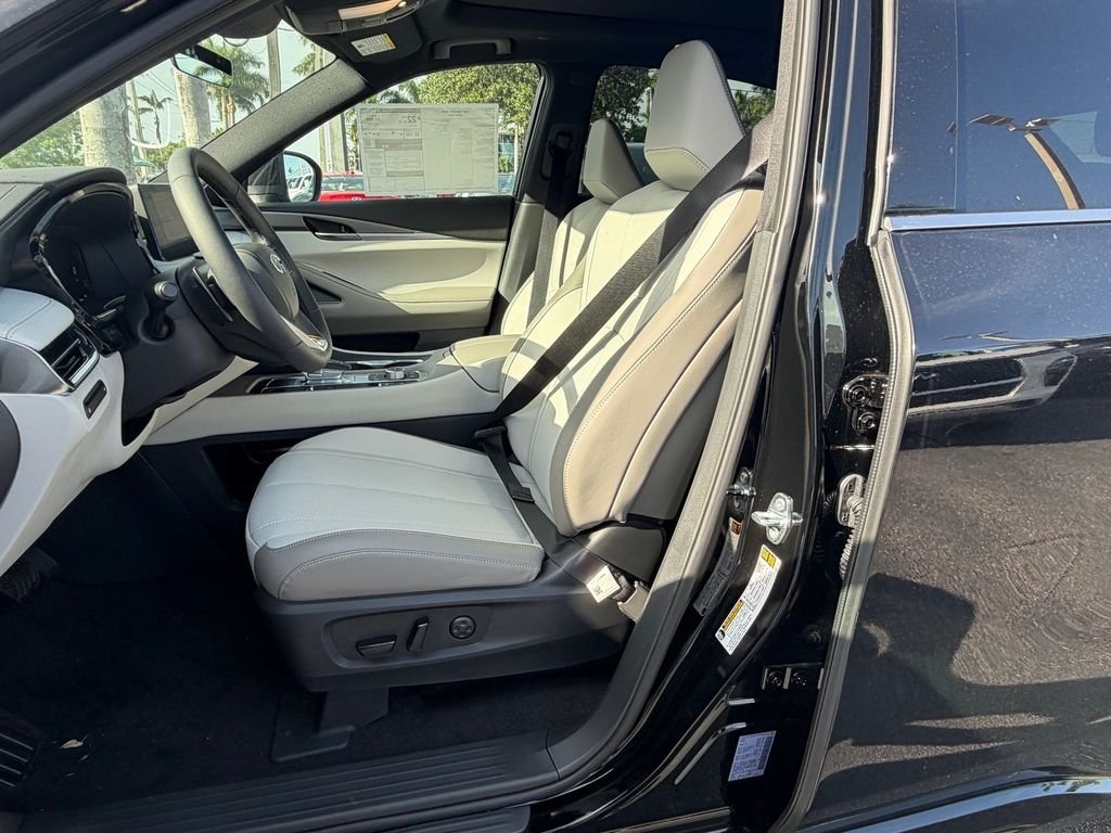 New 2027 BLACK OBSIDIAN INFINITI Luxe AWD image 12
