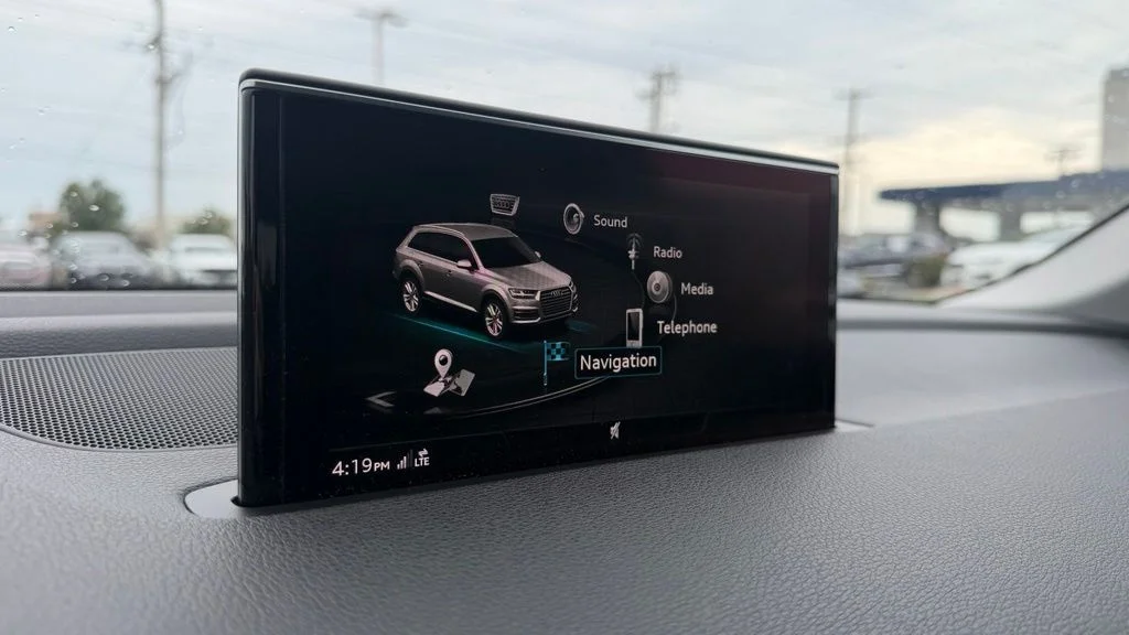 Used 2019  Audi 55 Premium quattro image 26