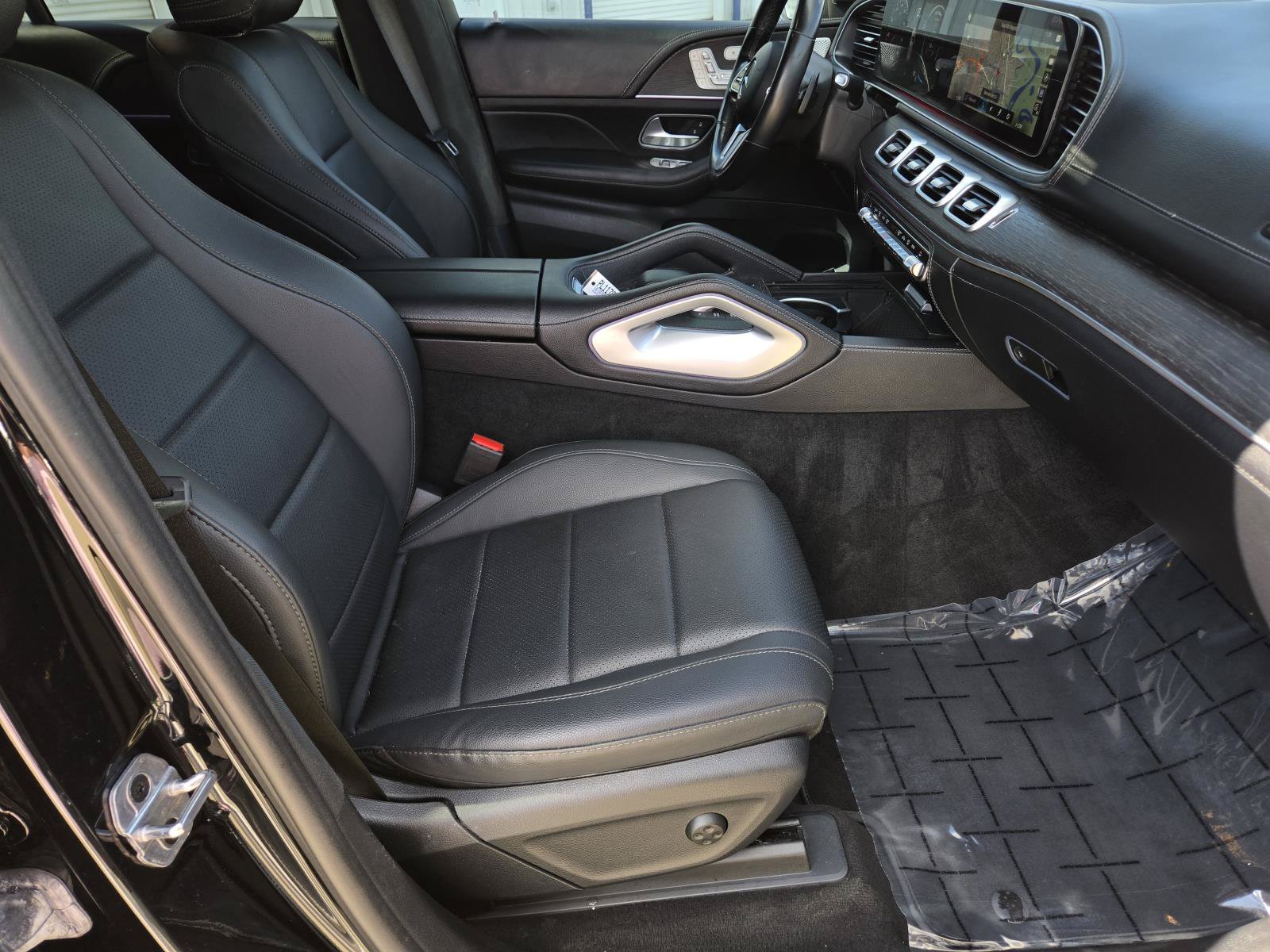 Used 2023 Obsidian Black Metallic Mercedes-Benz GLE 350 image 39