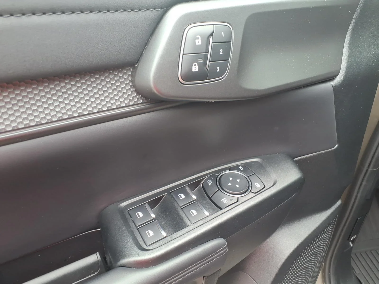 Used 2025 Marsh Gray Ford Raptor image 24