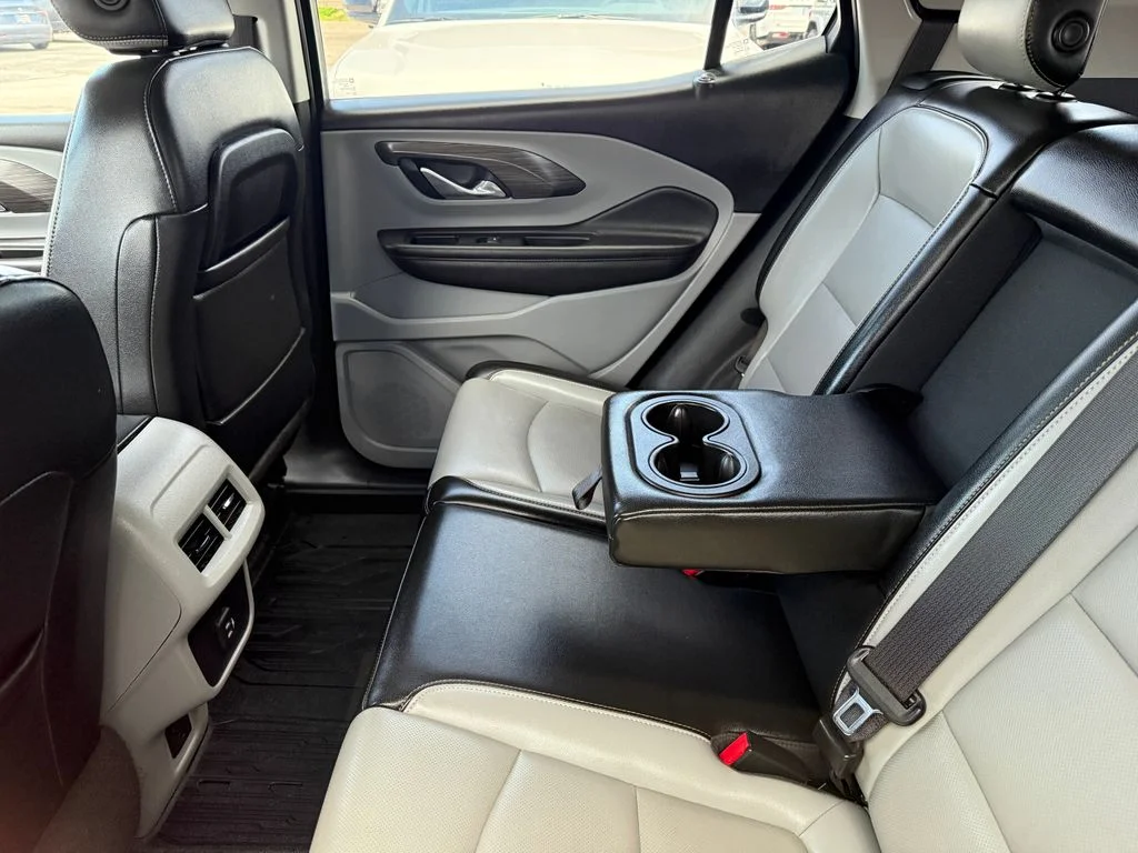 Used 2020 Gray GMC SLT image 4