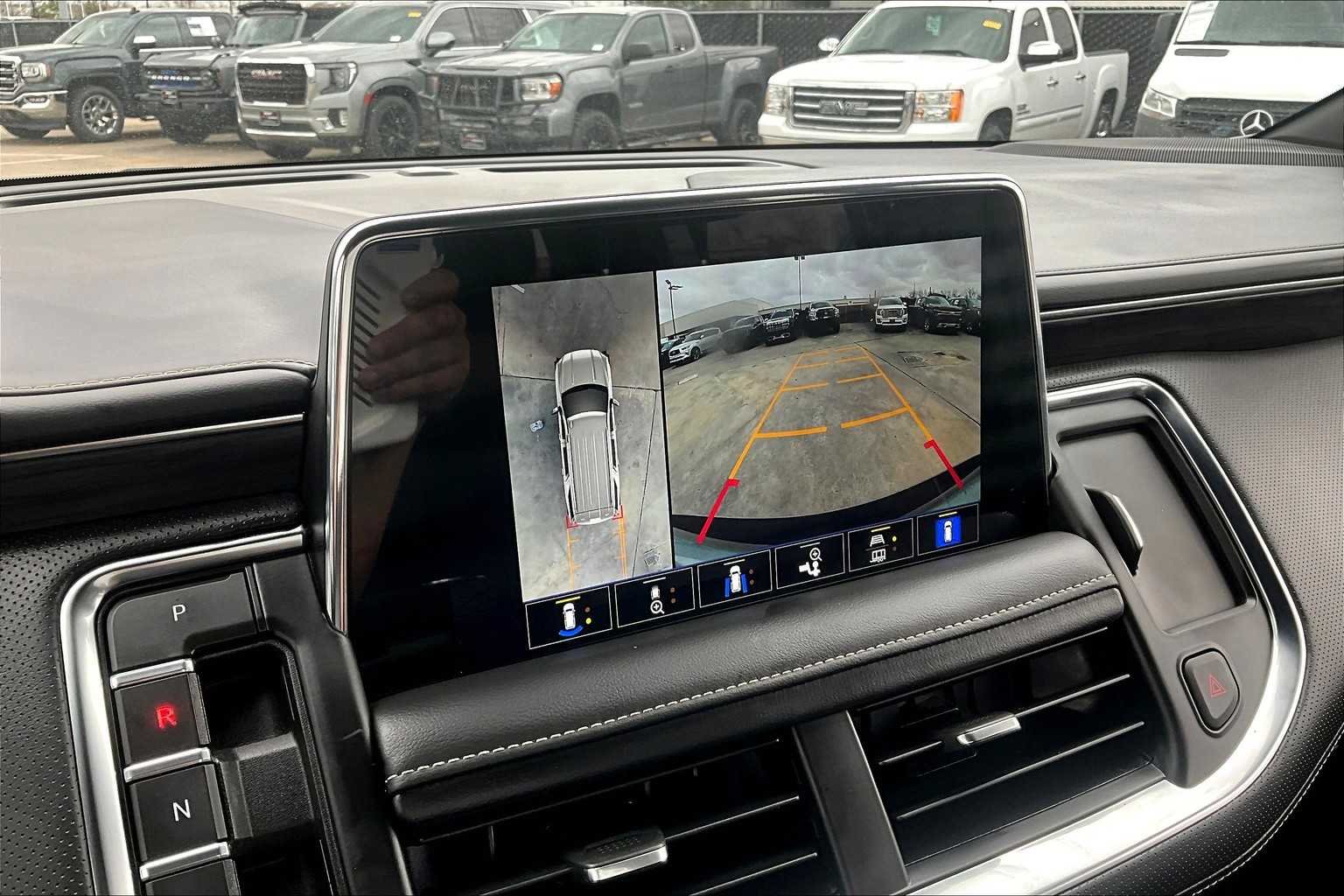 Used 2023 Sterling Metallic GMC SLT image 27