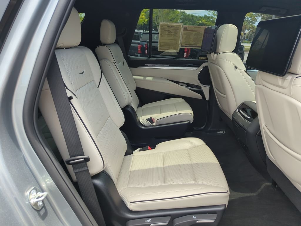 Used 2025 Silver Cadillac Sport image 36