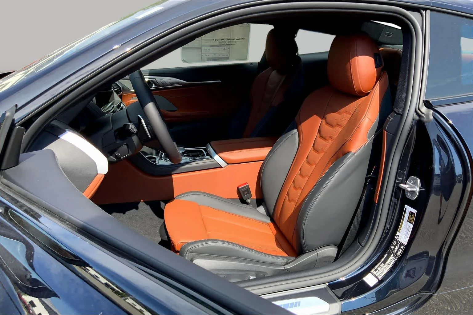 2026 BMW 8 Series 840i - Photo 9