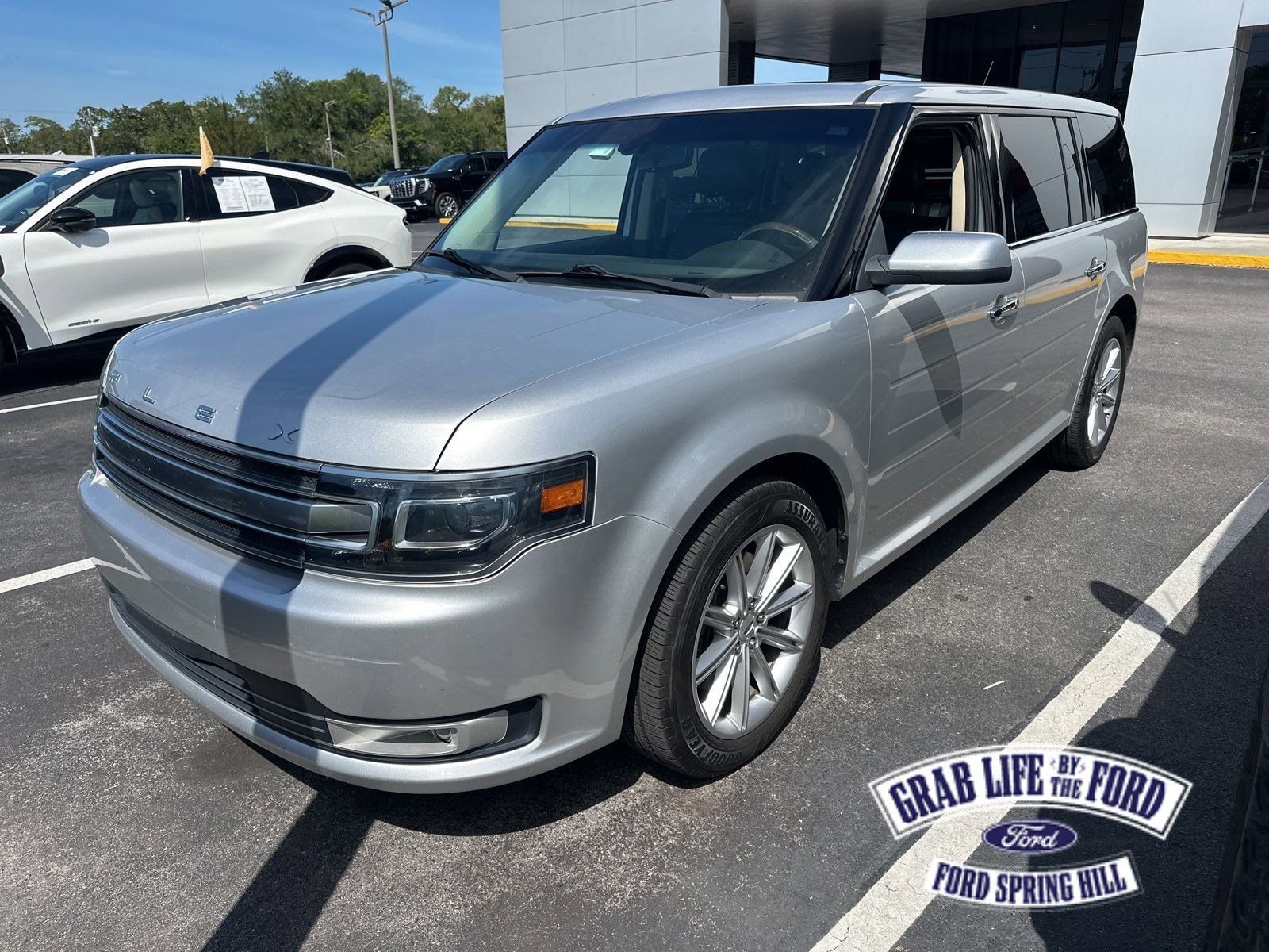 2019 Ford Flex Limited FWD's photo