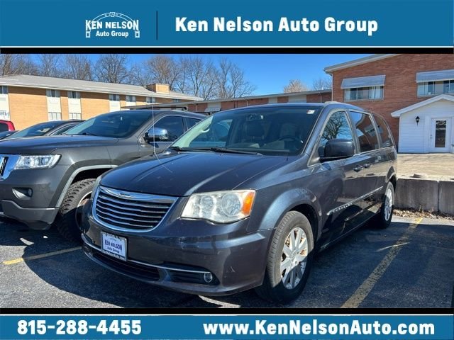 2013 Chrysler Town & Country Touring