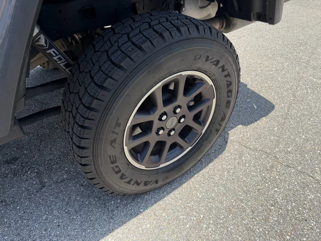 Used 2021  Jeep Rubicon 4x4 image 8