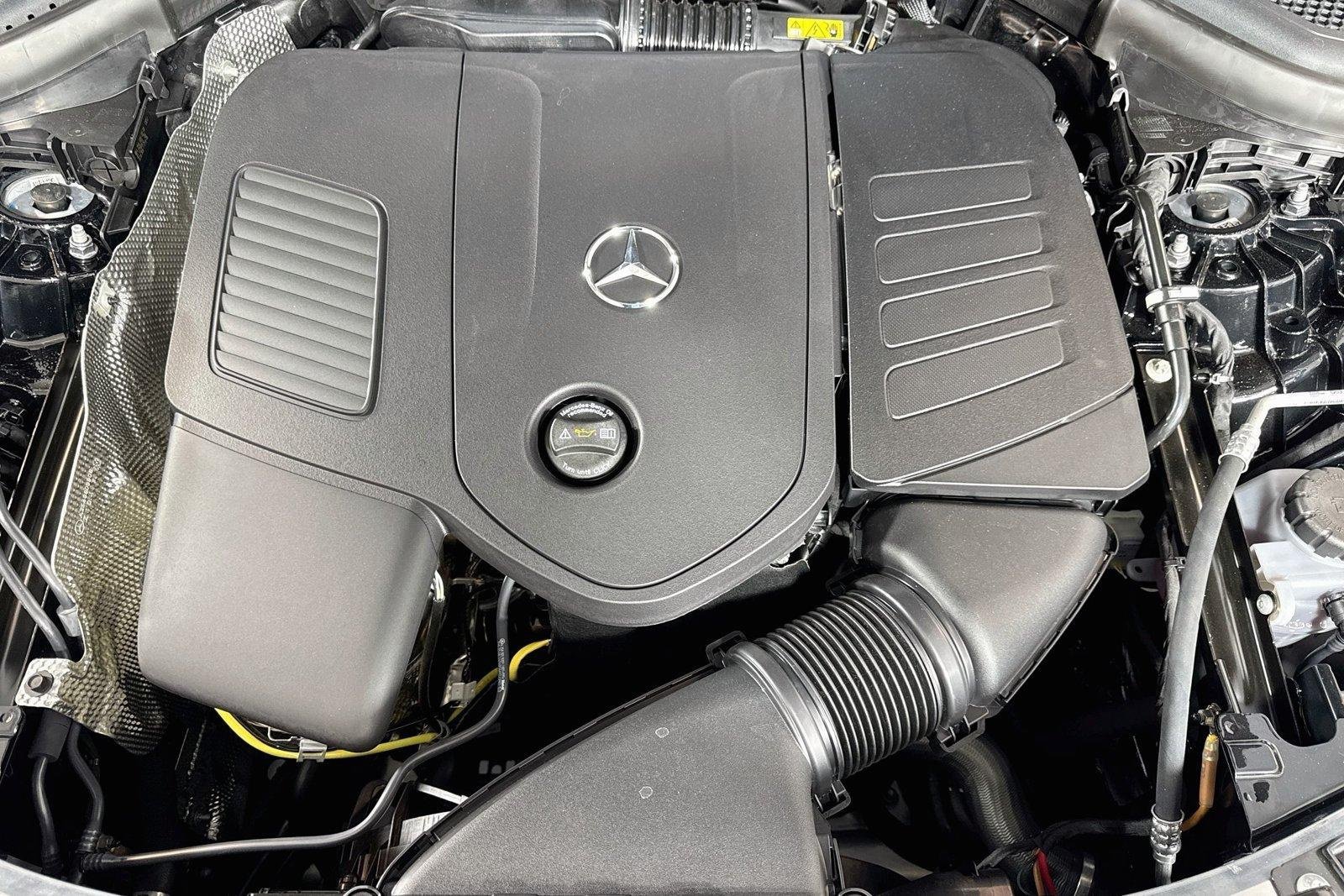 New 2026 Black Mercedes-Benz GLC 300 image 28