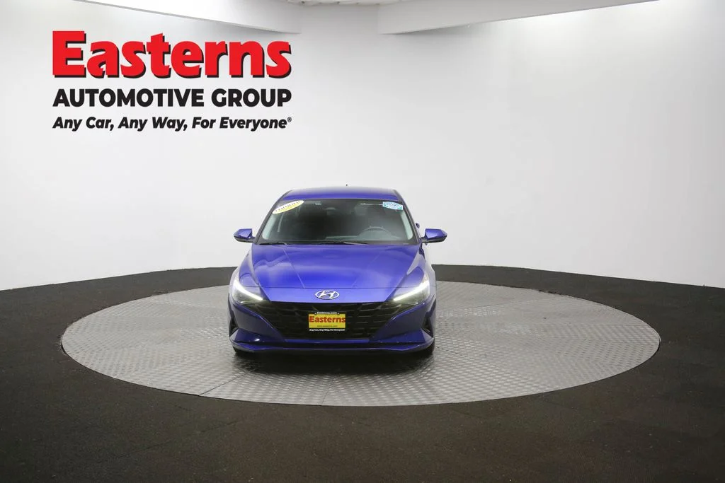 Used 2023 Blue Hyundai SE image 51